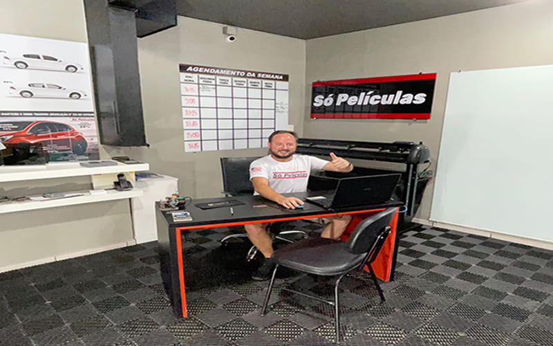 Película Automotiva e Residencial (47) 3522-4232